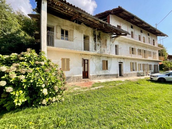 casa indipendente in vendita a Balangero