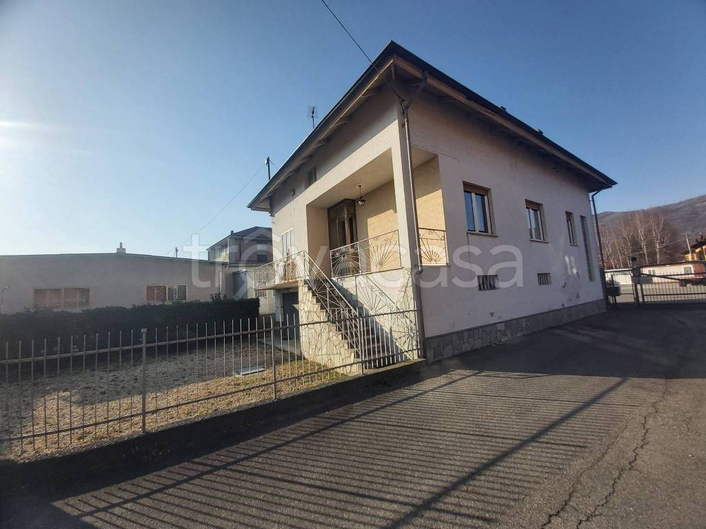 casa indipendente in vendita a Balangero