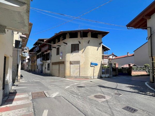 casa indipendente in vendita a Balangero