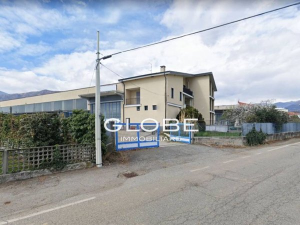 locale commerciale in vendita a Balangero