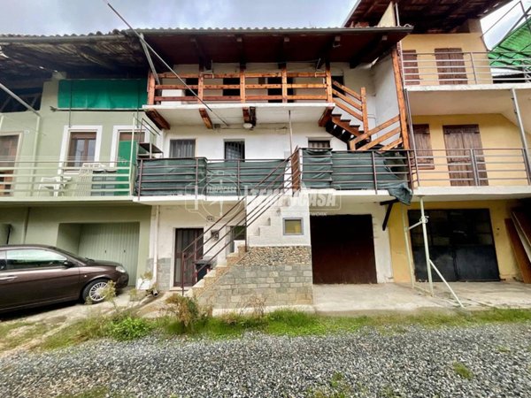 casa indipendente in vendita a Balangero