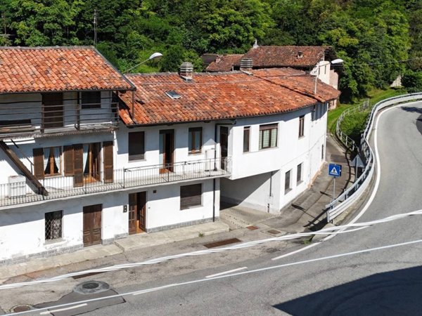 casa indipendente in vendita a Baldissero Canavese