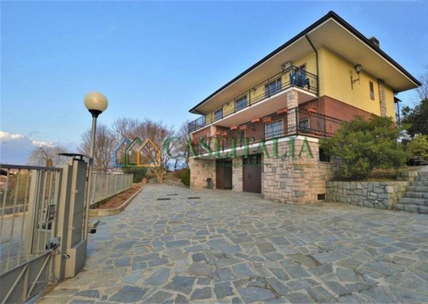 casa indipendente in vendita a Banchette