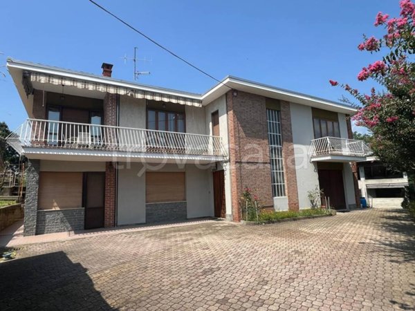 casa indipendente in vendita a Banchette