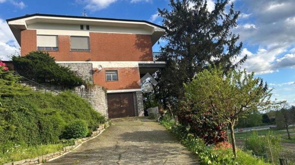 casa indipendente in vendita a Banchette