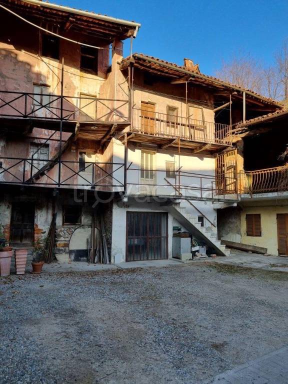 casa indipendente in vendita a Banchette