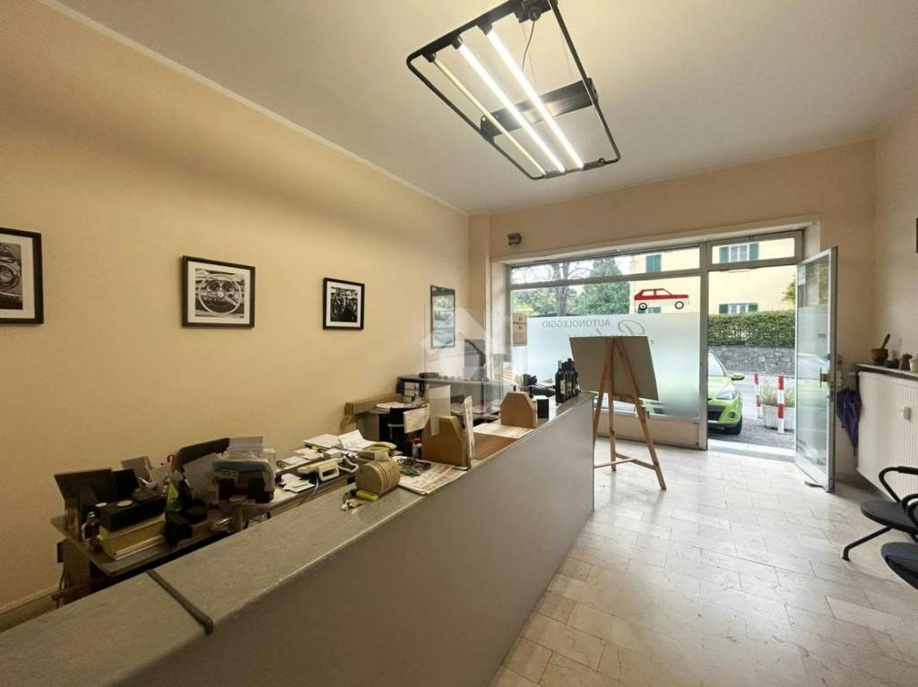 negozio in vendita a Banchette