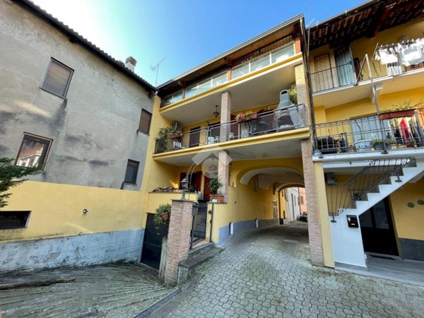 casa semindipendente in vendita a Banchette