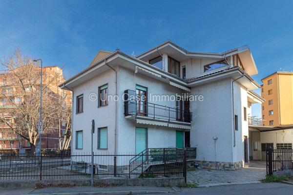 casa indipendente in vendita a Banchette