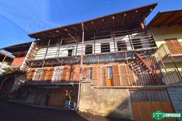 casa indipendente in vendita a Barbania