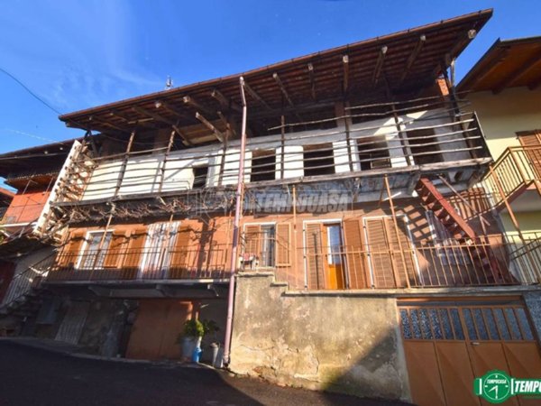 casa indipendente in vendita a Barbania