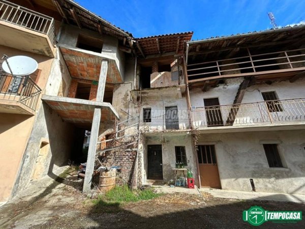 casa indipendente in vendita a Barbania