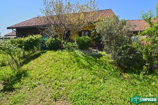 casa indipendente in vendita a Barbania