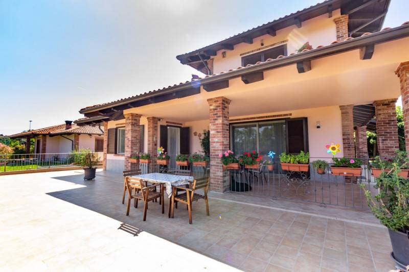 casa indipendente in vendita a Barbania in zona Colli