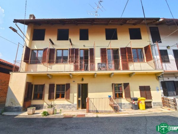 casa indipendente in vendita a Barbania in zona Boschi