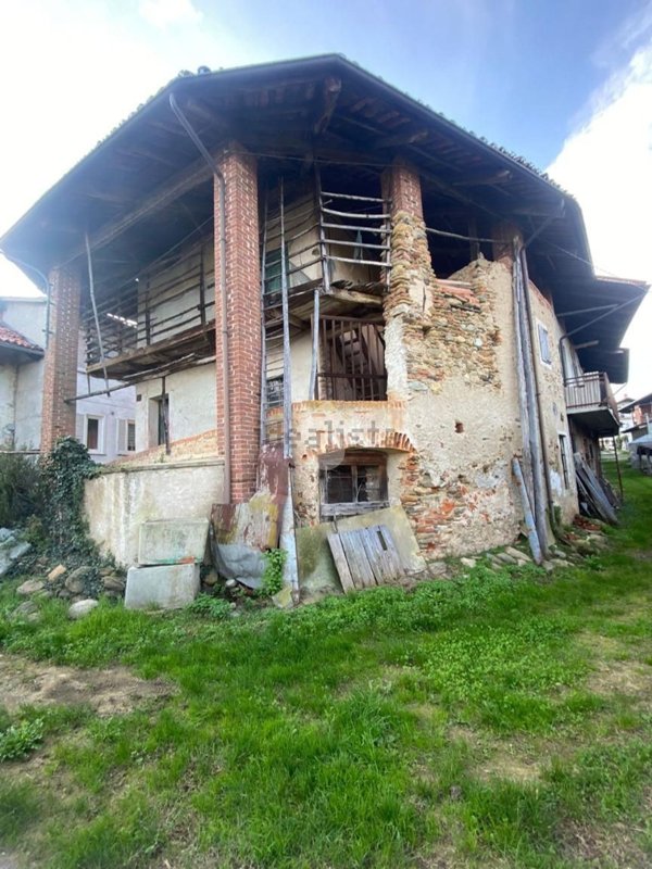 casale in vendita a Barbania in zona Boschi
