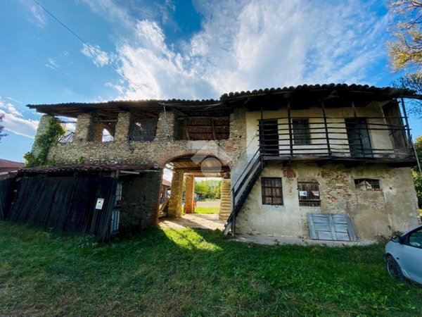 casa semindipendente in vendita a Barbania