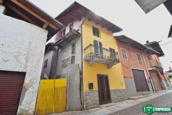 casa indipendente in vendita a Barbania