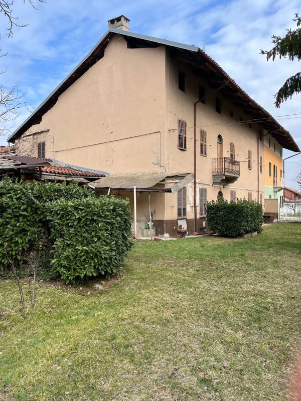 casa indipendente in vendita a Barbania in zona Boschi