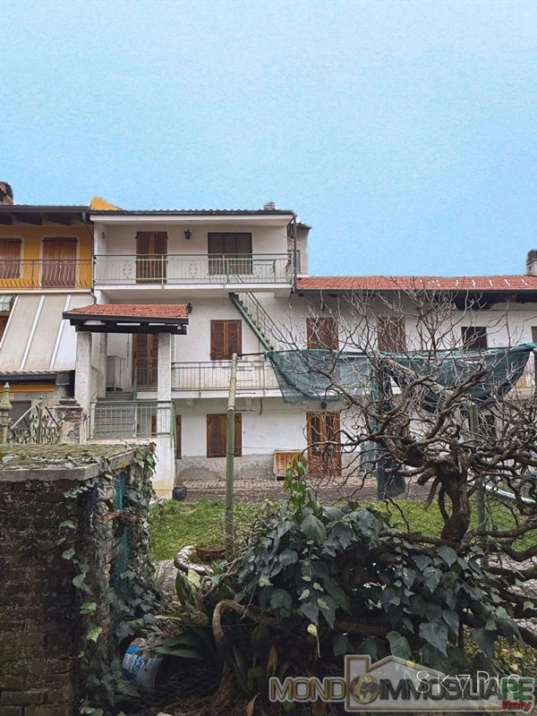 quadrivano in vendita a Barbania in zona Vignali