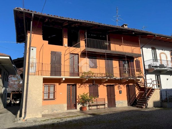 casa indipendente in vendita a Barbania in zona Vignali