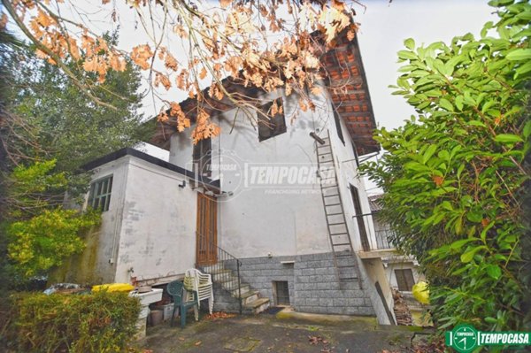 casa indipendente in vendita a Barbania