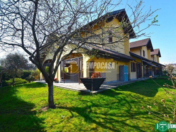 casa indipendente in vendita a Barbania