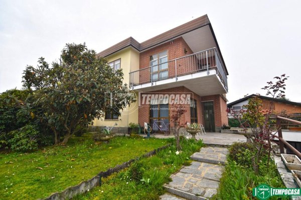 casa indipendente in vendita a Barbania