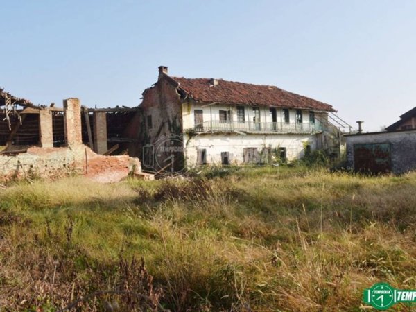 casa indipendente in vendita a Barbania
