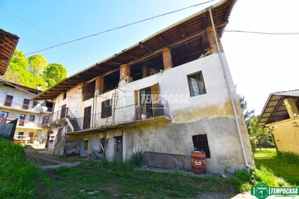 casa indipendente in vendita a Barbania