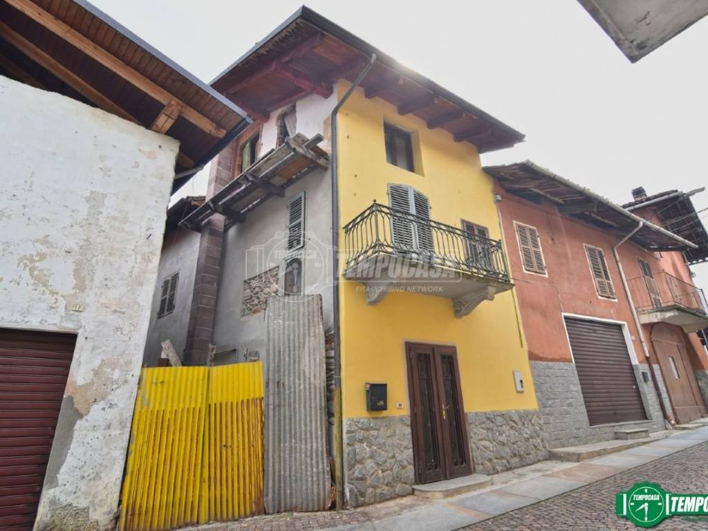 casa indipendente in vendita a Barbania