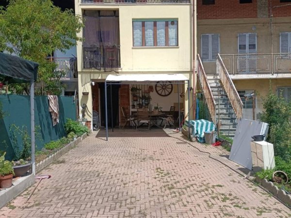 casa indipendente in vendita a Barbania