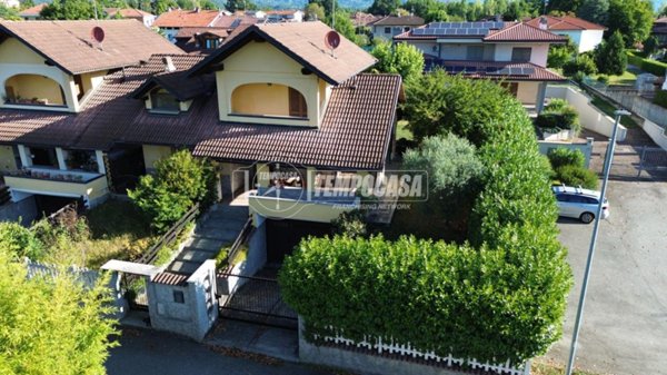 casa indipendente in vendita a Barbania