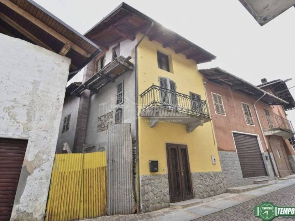 casa indipendente in vendita a Barbania