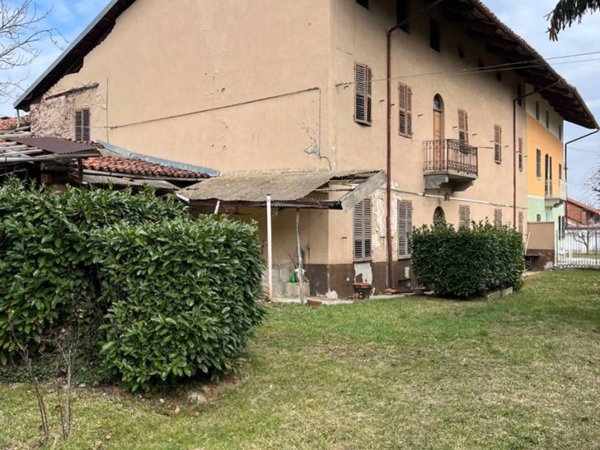 casa indipendente in vendita a Barbania in zona Boschi