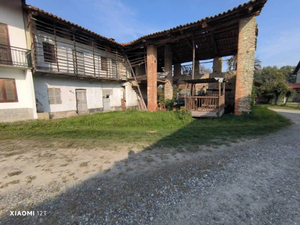 casa indipendente in vendita a Barbania