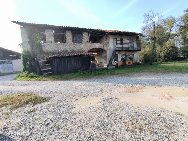 casale in vendita a Barbania