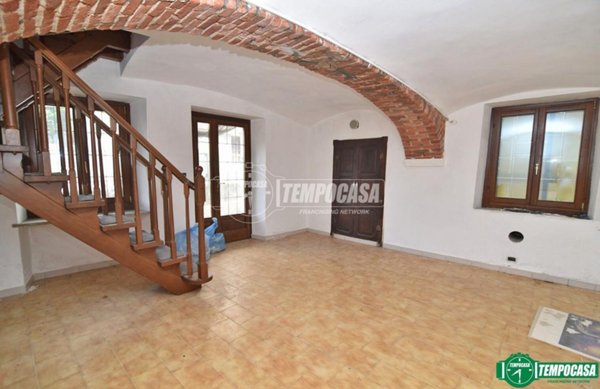 casa indipendente in vendita a Barbania