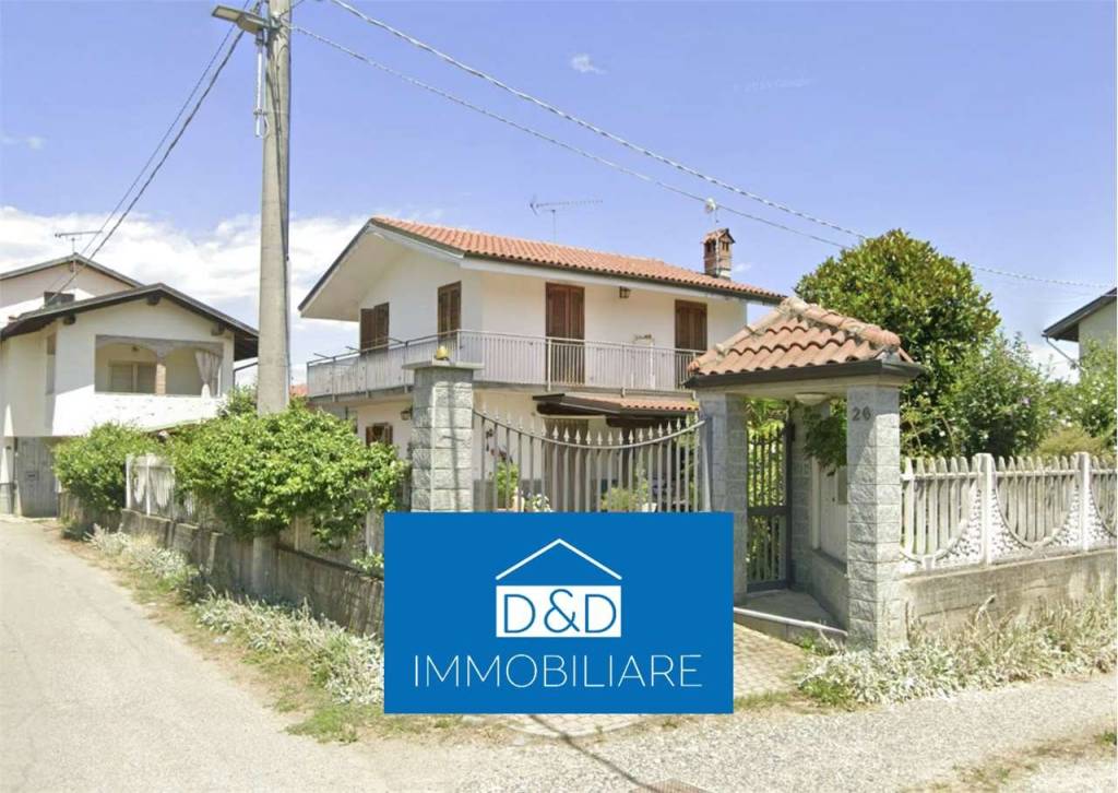 casa indipendente in vendita a Barbania in zona Perrero