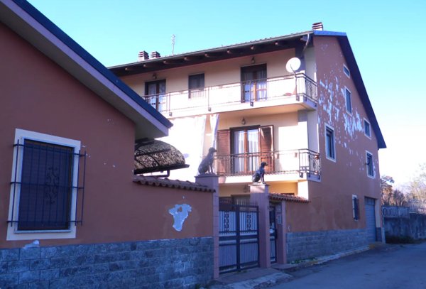 casa indipendente in vendita a Barbania in zona Gianotti
