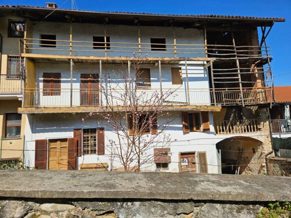 casale in vendita a Barbania