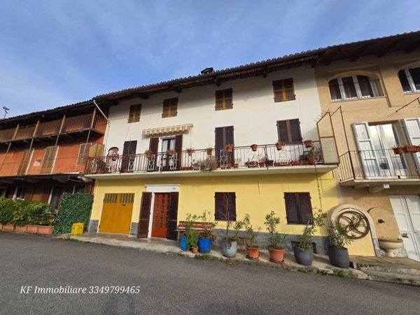 casa indipendente in vendita a Barbania