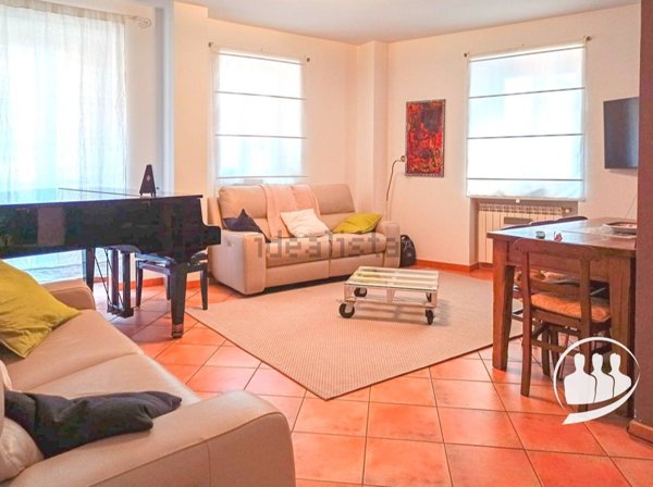 casa indipendente in vendita a Barbania