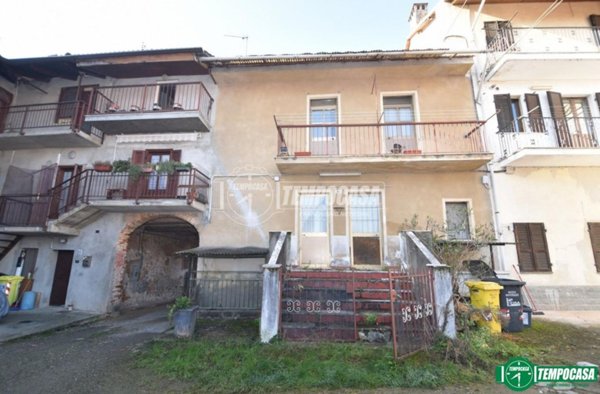 casa indipendente in vendita a Barbania