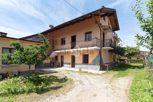 casa indipendente in vendita a Barbania in zona Piana