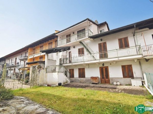 casa indipendente in vendita a Barbania