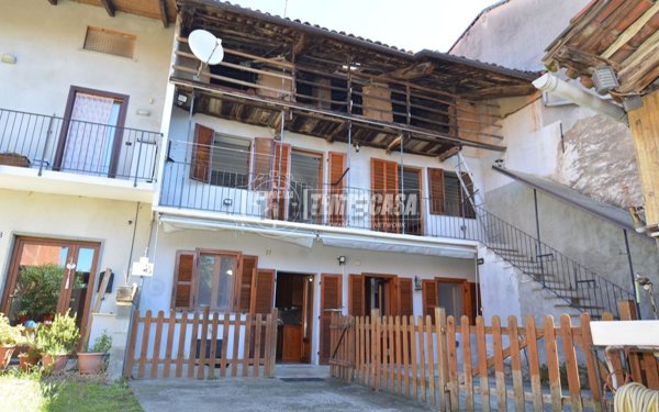 casa indipendente in vendita a Barbania in zona Seita
