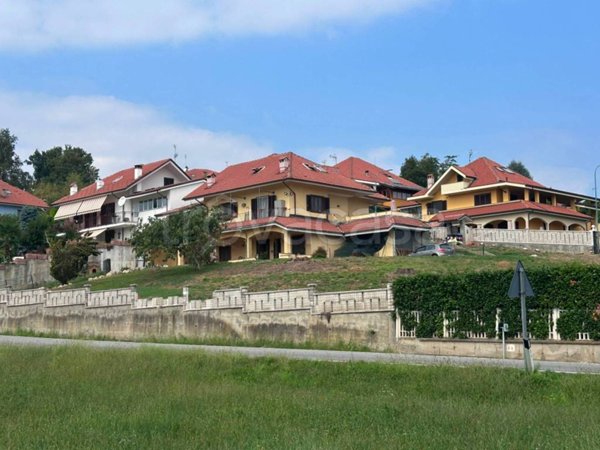 casa indipendente in vendita a Barbania in zona Colli