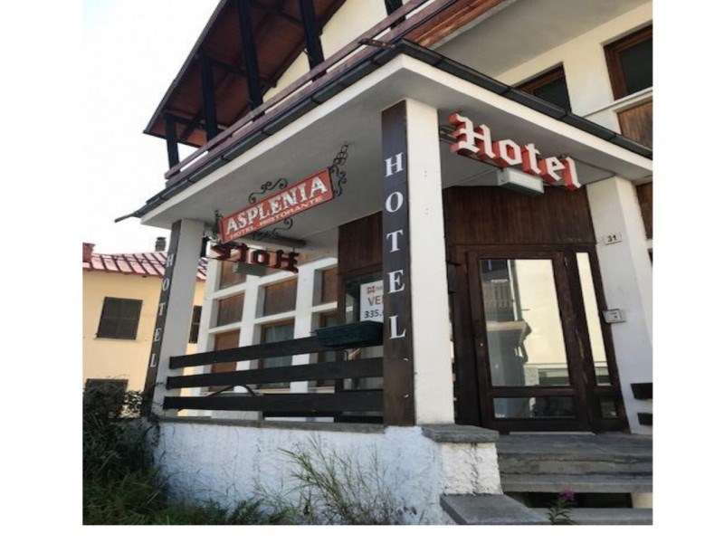 negozio in vendita a Bardonecchia