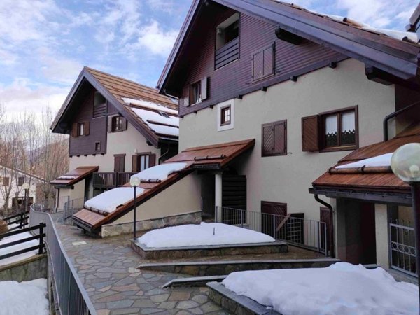appartamento in vendita a Bardonecchia in zona Melezet